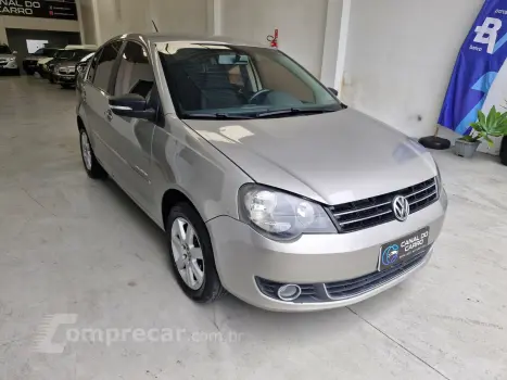 POLO SEDAN 2.0 MI Comfortline 8V