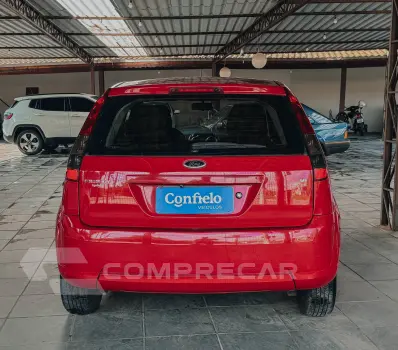 FIESTA 1.6 MPI Class Hatch 8V