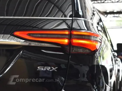 HILUX SW4 - 2.8 D-4D TURBO SRX 4X4 AUTOMÁTICO