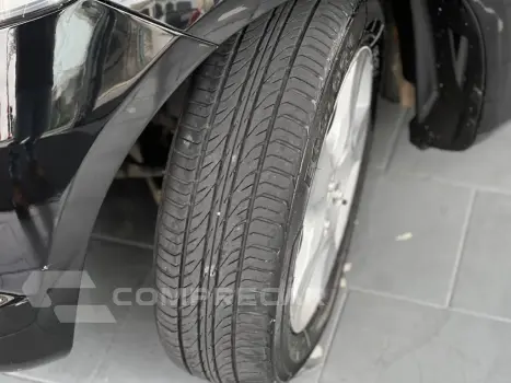 FIT 1.4 LX 16V FLEX 4P AUTOMÁTICO