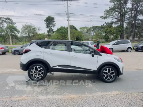 Captur 1.6 16V 4P FLEX SCE INTENSE X-TRONIC CVT