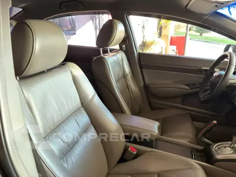CIVIC 1.8 LXS 16V GASOLINA 4P AUTOMÁTICO