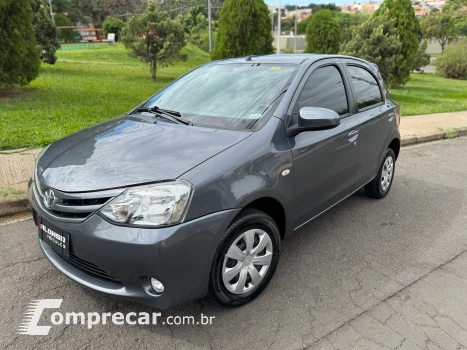 Toyota ETIOS 1.5 XS 16V 4 portas