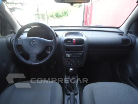 CORSA 1.0 MPFI Maxx Sedan 8V