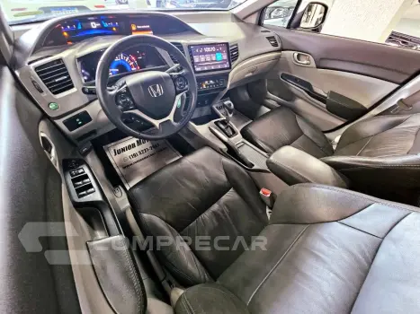 Civic Sedan LXS 1.8/1.8 Flex 16V Aut. 4p