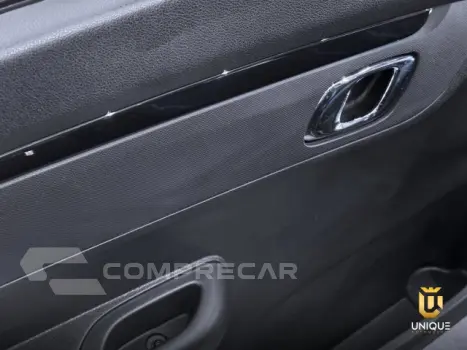KWID - 1.0 12V SCE INTENSE MANUAL