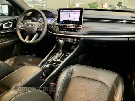 Compass 1.3 16V 4P FLEX LONGITUDE 80 ANOS T270 TURBO AUTOMÁT