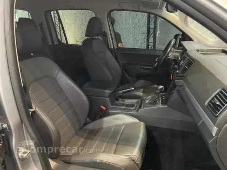 AMAROK - 3.0 V6 TDI HIGHLINE CD 4MOTION AUTOMÁTICO
