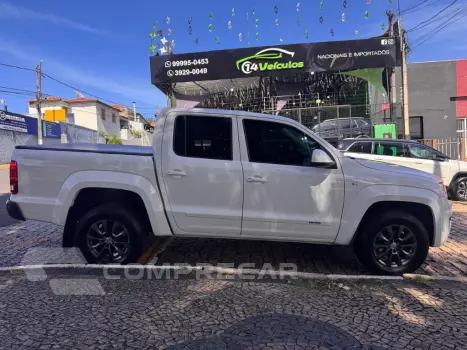 Volkswagen AMAROK Comfor. CD 2.0 TDI 4x4 Dies. Aut. 4 portas