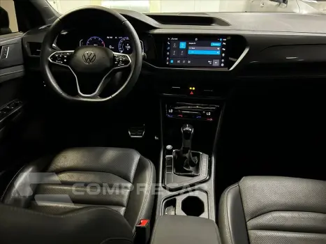 TAOS 1.4 250 TSI TOTAL FLEX HIGHLINE AUTOMÁTICO