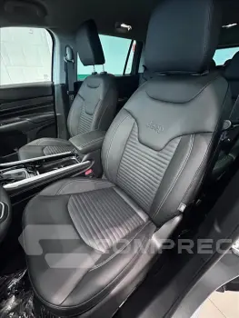 COMMANDER 1.3 T270 TURBO FLEX LONGITUDE AT6