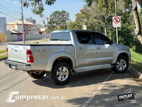 HILUX 2.7 SRV 4X4 CD 16V FLEX 4P AUTOMÁTICO