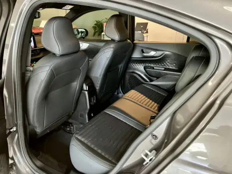 Fastback 1.3 16V 4P FLEX LIMITED EDITION TURBO 270 AUTOMÁTIC