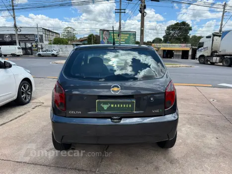 CELTA 1.0 MPFI Life 8V