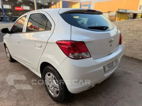 ONIX HATCH LT 1.0 8V FlexPower 5p Mec.