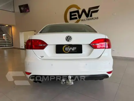 VOLKSWAGEN JETTA 2.0 TSI HIGHLINE DSG