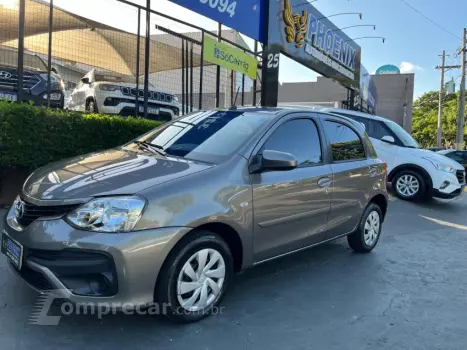 Toyota ETIOS 1.5 XS 16V 4 portas