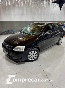 CHEVROLET CORSA 1.4 MPFI Maxx 8V 4 portas