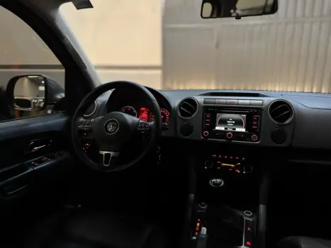 Amarok 2.0 16V 4X4 CABINE DUPLA HIGHLINE TURBO INTERCOOLER