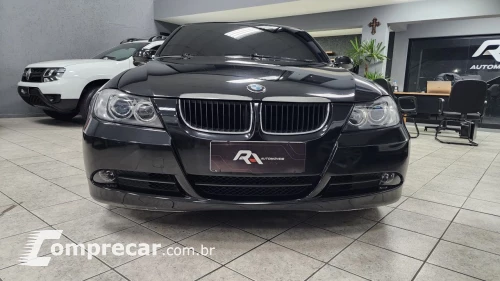 320i