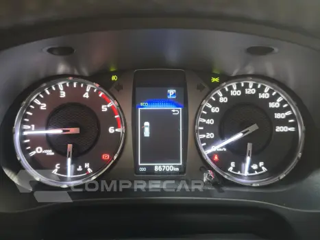 HILUX 2.8 D-4D TURBO DIESEL CD SRX PLUS 4X4 AUTOMÁTICO