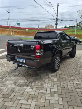 L200 TRITON 2.4 16V Turbo Sport Hpe-s Terra CD 4X4