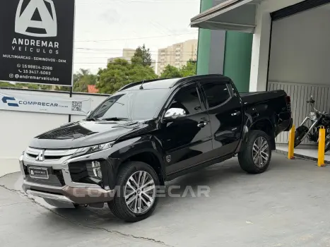 L200 Triton 2.4 16V Turbo Diesel Sport Hpe-S Terra Cd 4P 4X4