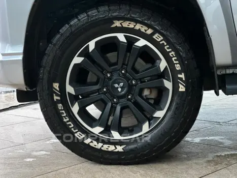 L200 TRITON 2.4 16V TURBO DIESEL SPORT HPE CD 4P 4X4 AUTOMÁT