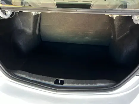 Joy Plus Plus 1.0 8V Black Edition (Flex)