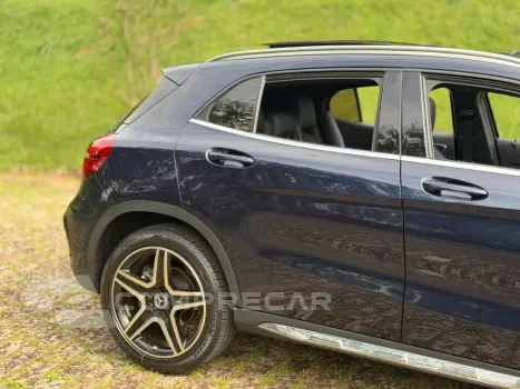GLA-250 Sport 2.0 TB 16V 4x2  211cv Aut.