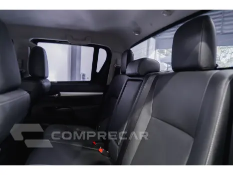 HILUX 2.8 D-4D TURBO DIESEL CD SRX 4X4 AUTOMÁTICO