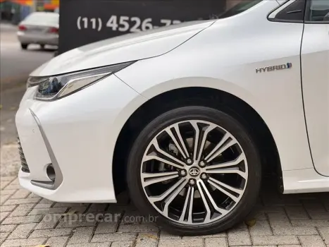 COROLLA 1.8 VVT-I Hybrid Altis Premium
