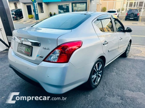 VERSA SL 1.6 16V FlexStart 4p Aut.