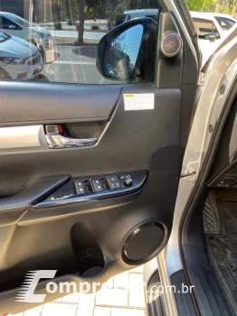 HILUX 2.8 D-4d Turbo CD SRX 4X4