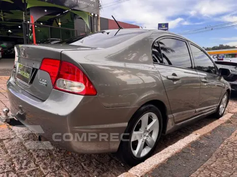 Civic Sedan LXS 1.8/1.8 Flex 16V Aut. 4p