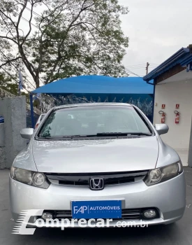 Civic 1.8 16V 4P LXS