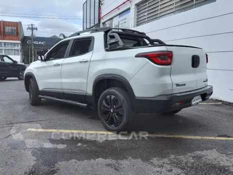 TORO 1.3 TURBO 270 FLEX VOLCANO AT6