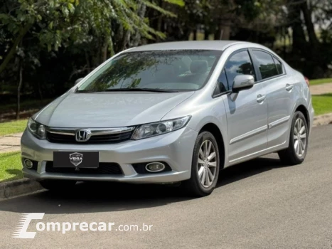 Honda CIVIC 1.8 LXS 16V 4 portas