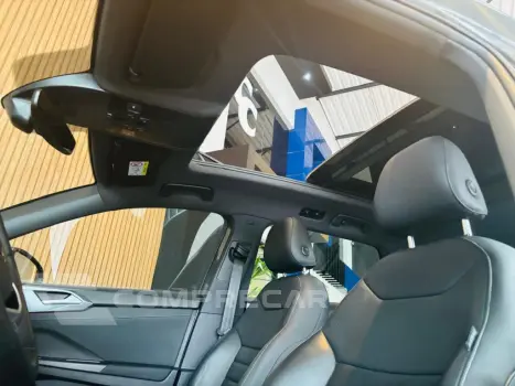 TAOS 1.4 250 TSI TOTAL FLEX HIGHLINE AUTOMÁTICO
