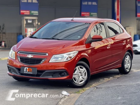 CHEVROLET ONIX HATCH LT 1.0 8V FlexPower 5p Mec. 4 portas