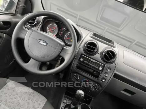 FIESTA 1.6 ROCAM SEDAN 8V FLEX 4P MANUAL