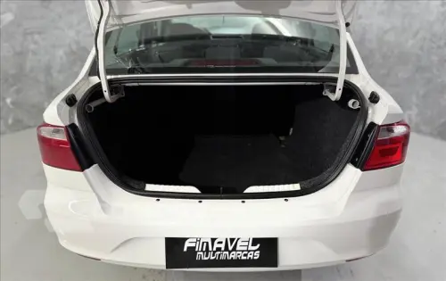 VOYAGE 1.0 12V MPI Totalflex