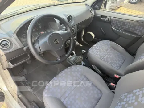 PRISMA - 1.4 MPFI JOY 8V 4P MANUAL