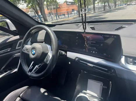 X1 2.0 16V Turbo Sdrive20i M Sport