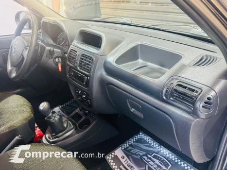 CLIO 1.0 Expression 16V