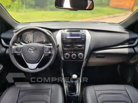 YARIS 1.3 16V FLEX XL MANUAL