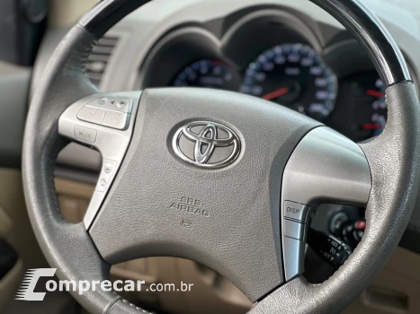 HILUX SW4 3.0 SRV 4X4 7 LUGARES 16V TURBO INTERCOOLER DIESEL
