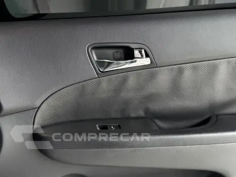 I30 2.0 MPI 16V GASOLINA 4P AUTOMÁTICO