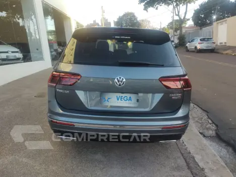 TIGUAN Allspac R-Line 350 TSI 2.0 4x4