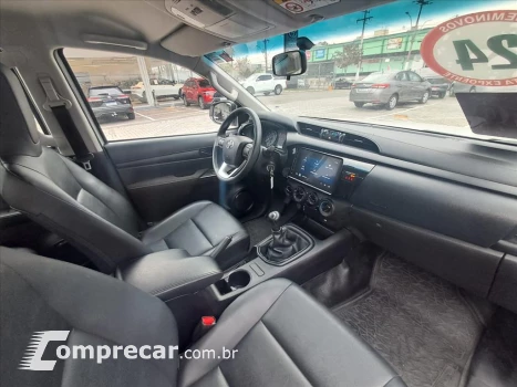 HILUX 2.8 D-4D TURBO DIESEL CD POWER PACK 4X4 MAN